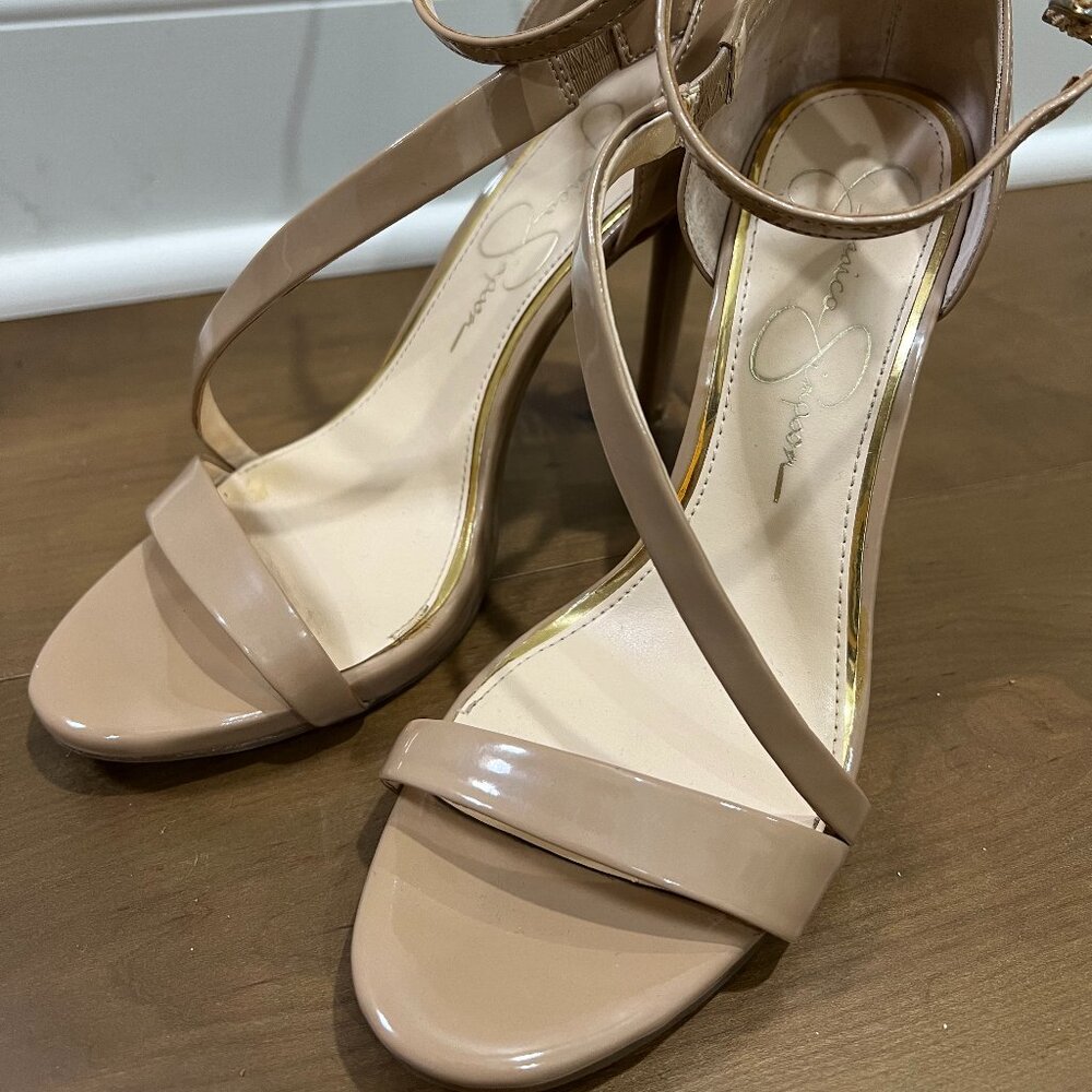 Jessica Simpson Tan Patent Leather Stilettos Size 8.5 with 4.5 inch heel